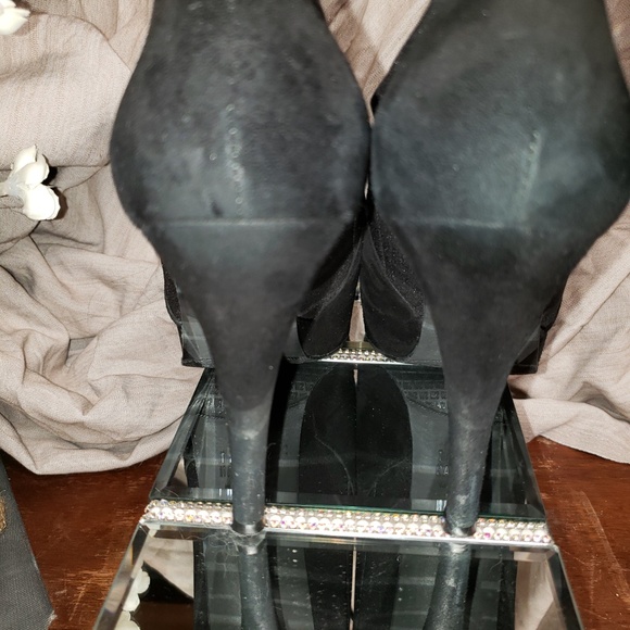 Make Offer STUART WEITZMAN HOLDME ANKLE BOOTIE - Picture 6 of 8